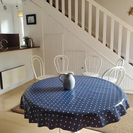 La Petite Maison Des Abatilles *